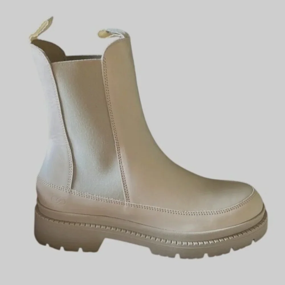 Calia By‎ Carrie Underwood Women's Off-White Peyton Chelsea Boots Size 6.5